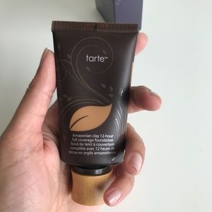 Tarte Amazonian Clay Fondation-47G